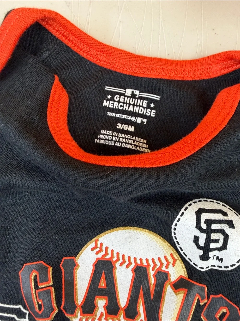 Baby One-Piece Bodysuit - Black & Orange San Francisco Giants 3-6 months new